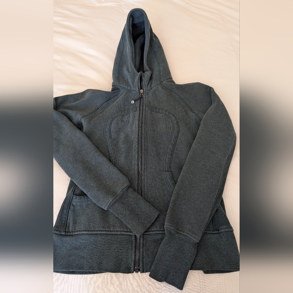 Lululemon Scuba Hoodie Size 10